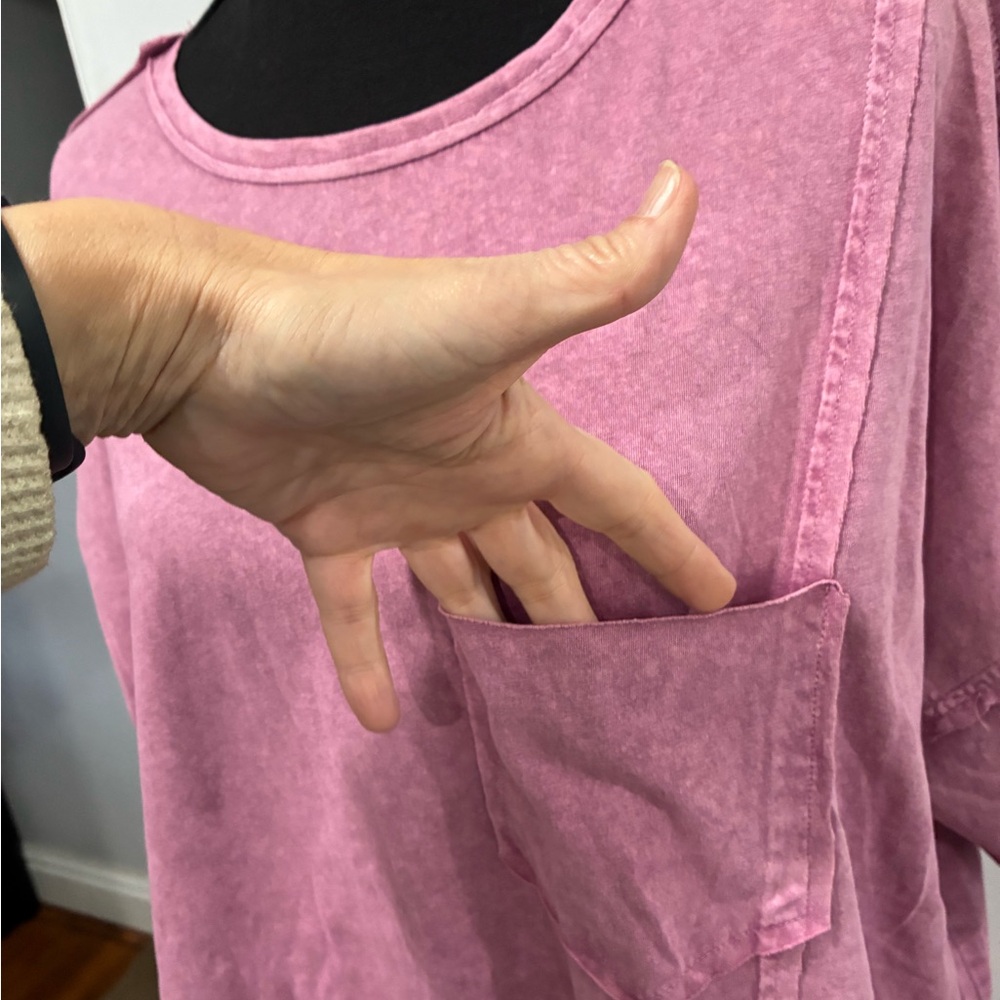 Easel Mauve T-Shirt - Picture 2 of 6